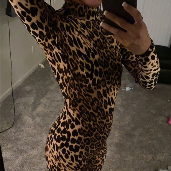 Romper - Picture 3 of 3